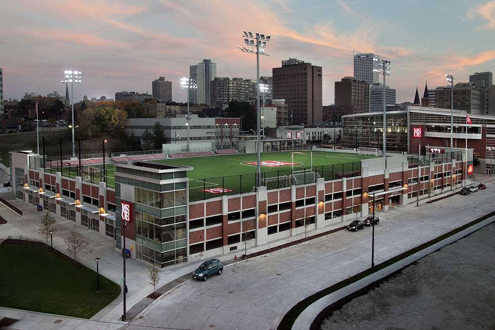 MILWAUKEE SCHOOL OF ENGINEERING’S PAMELA AND HERMANN VIETS FIELD