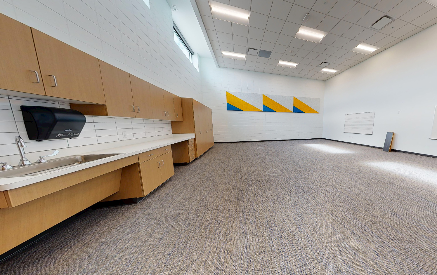 MEQUONTHIENSVILLE SCHOOL DISTRICT Hunzinger Construction Co.